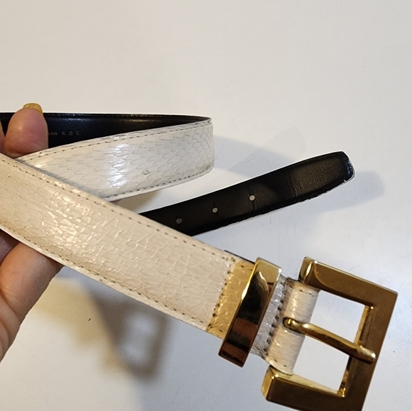 Women's Cream Genuine Sneak Leather Gold Tone Bucklet size M - Picture 8 of 11